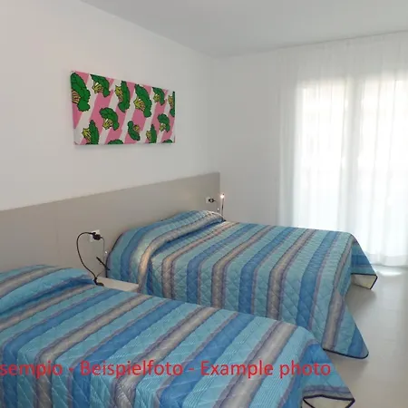 アパート Ferienwohnung Fuer 7 Personen Ca 55 Qm In Bibione, Adriakueste Italien Und Umgebung - B63056 *